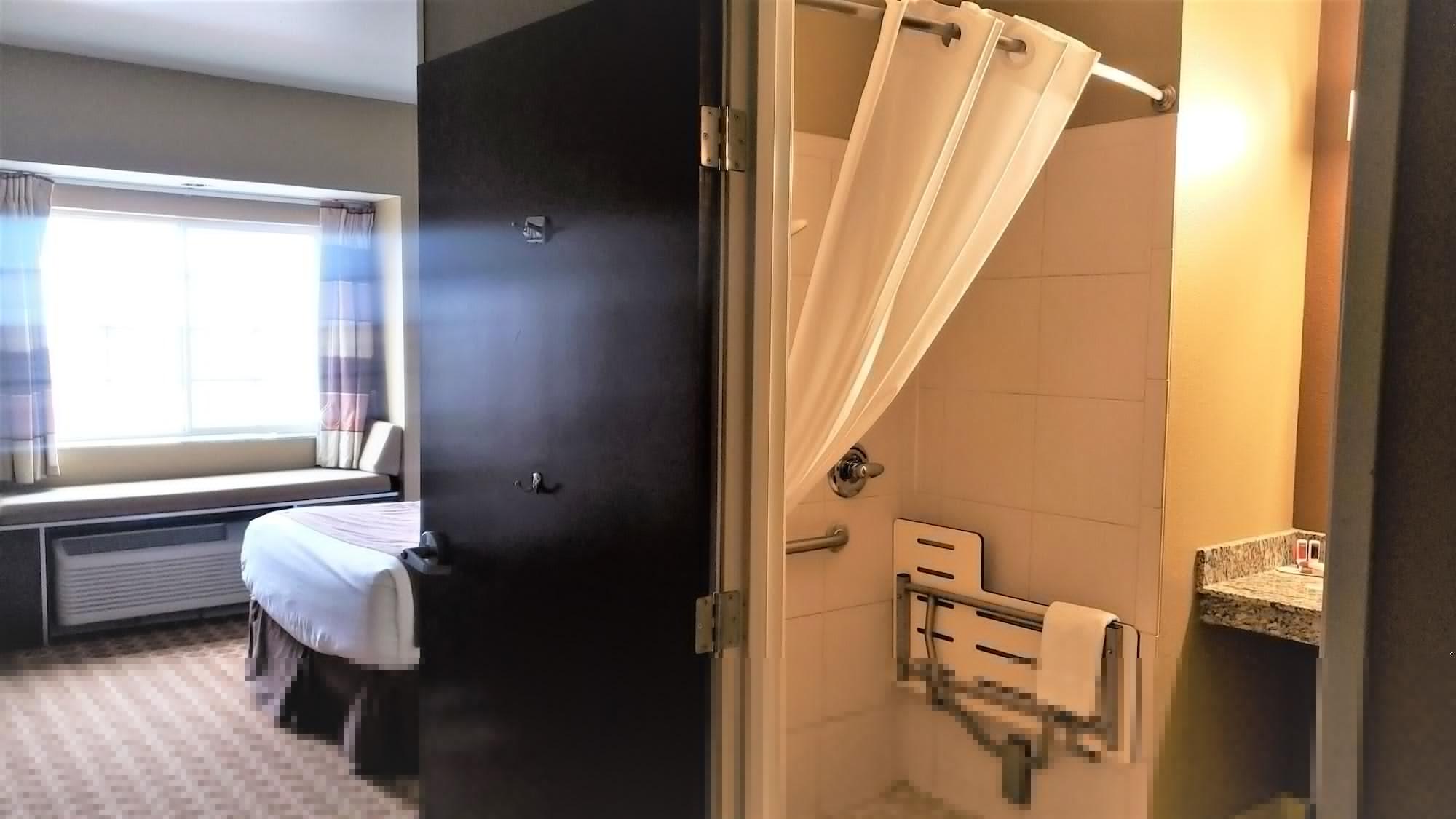 Hotel Microtel And Pecos