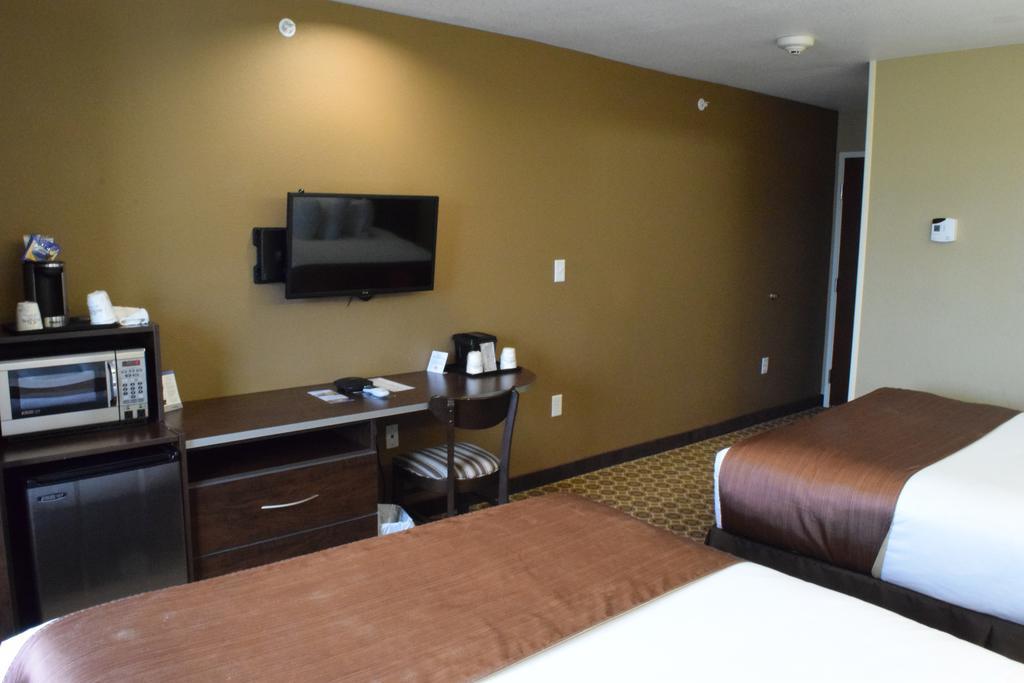 Microtel And Pecos