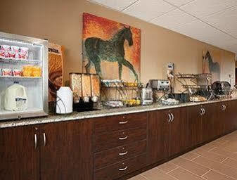 Hotel Microtel And